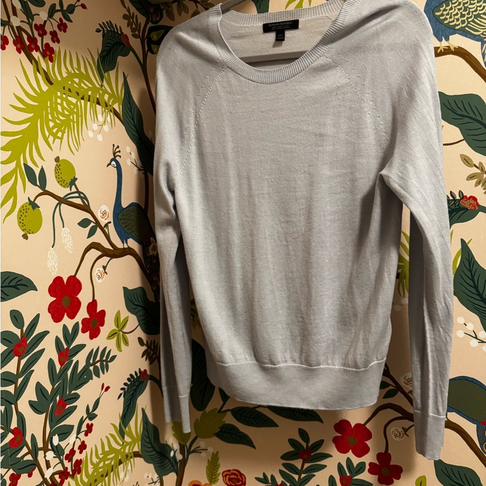 Banana Republic Light Blue 100% Merino Wool Women's Sweater